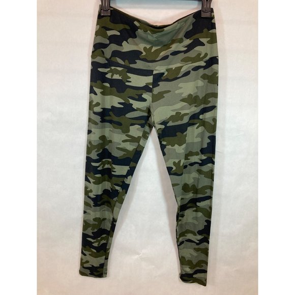 Women's Straight Legged Camo Design Ankle Length Fashion Leggings - Picture 1 of 4